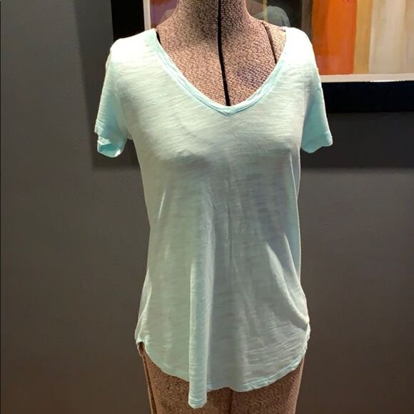 Banana Republic light mint subtle burnout T, XS - Picture 1 of 5